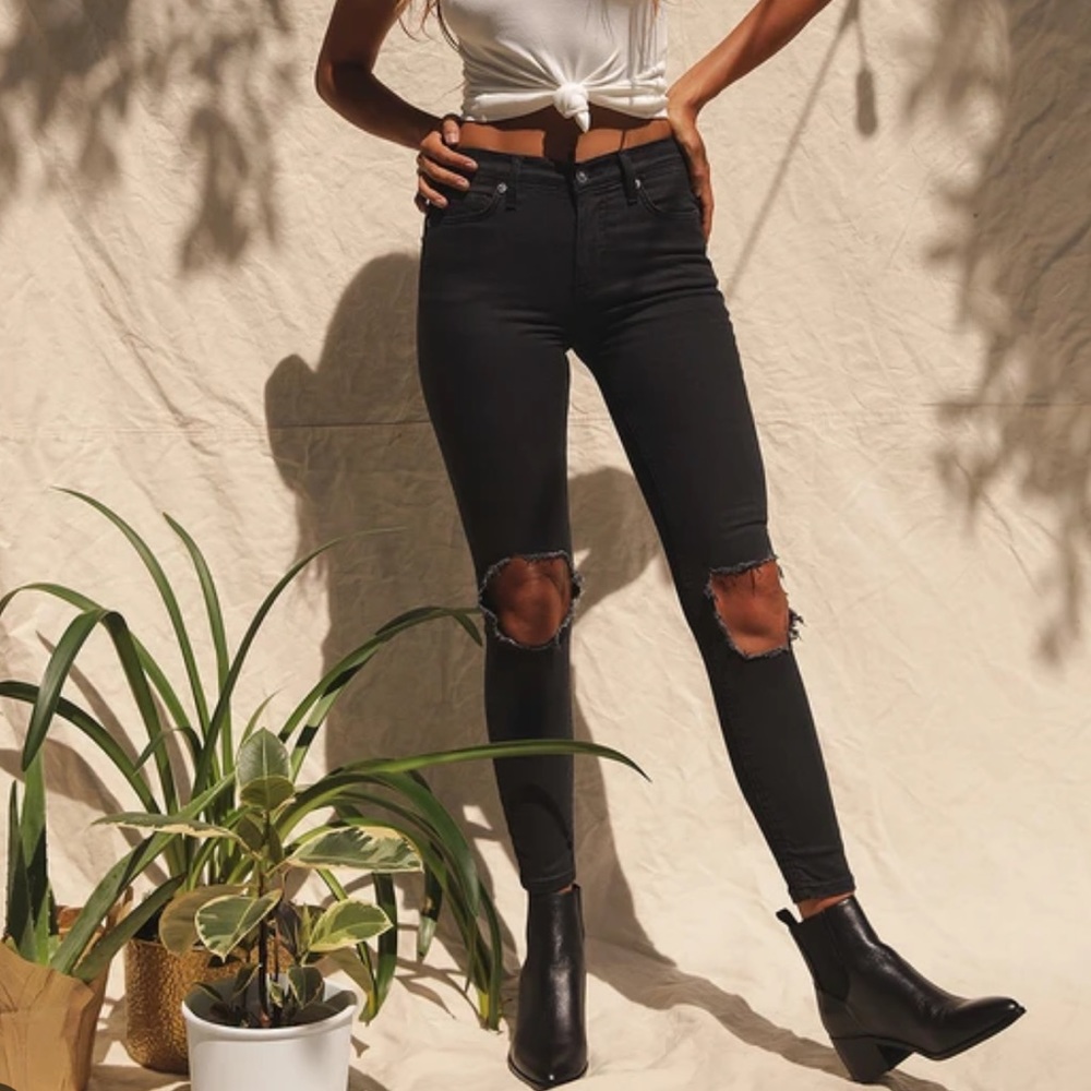 SOLD Free People Busted Knee Jeans
